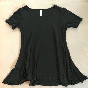LuLaRoe Black Perfect T size XXS